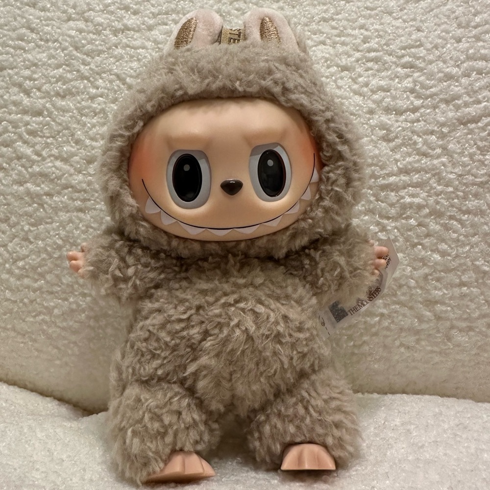Adorable Plush Pop Mart Labubu Doll